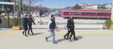 Elazığ'da 3 kişinin yaralandığı olayda, 2 şüpheli adliyeye sevk edildi